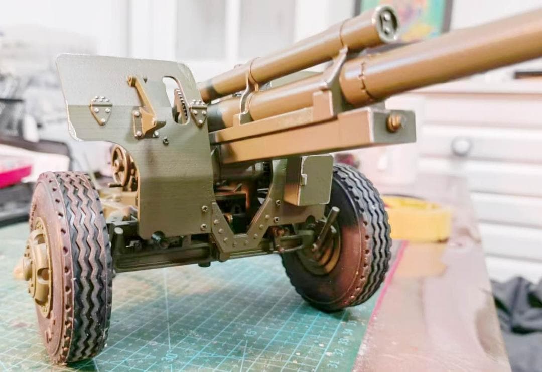 1/16スケール　手作　米軍105榴弾砲模型レプリカ　新品