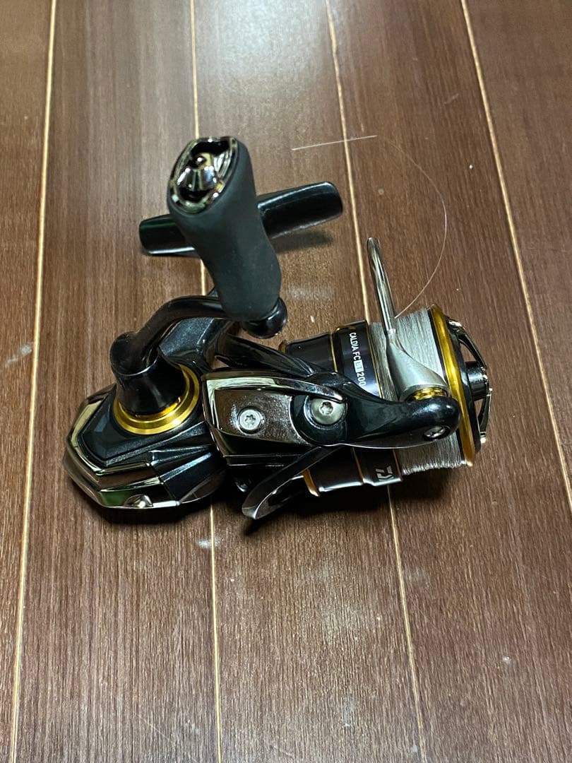 DAIWA CALDIA FC LT 2000S スピニングリール