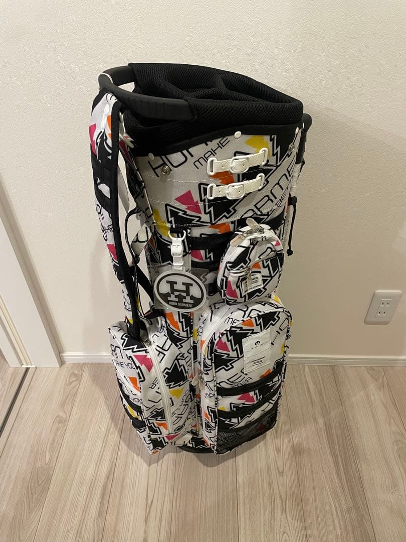 新品　HORN GMT ホーン ガーメント ホワイト　キャディバッグ