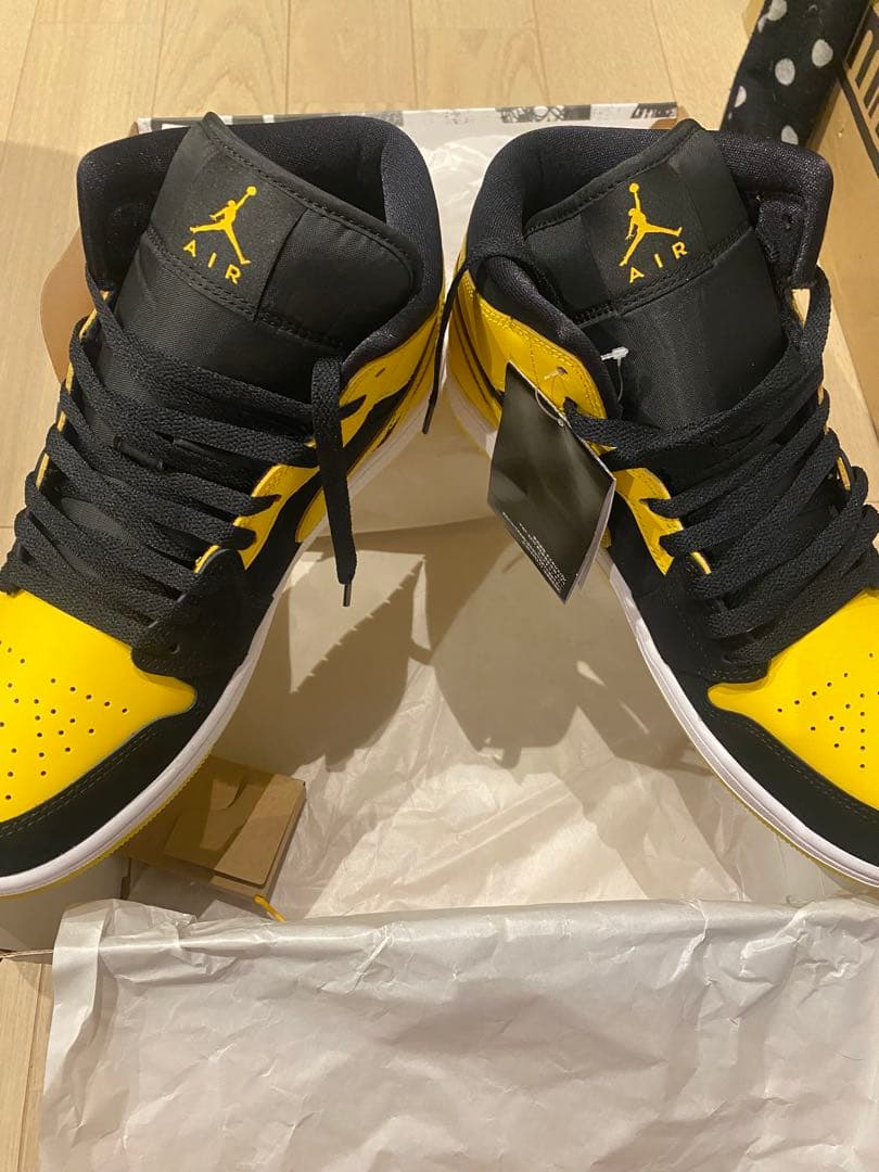 AIR JORDAN 1 MID SE ブラック/イエロー UK9