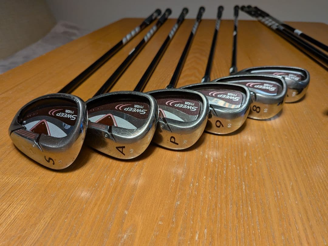 prgr レディース　アイアン　ドライバー　sweep　ゴルフ　プロギア