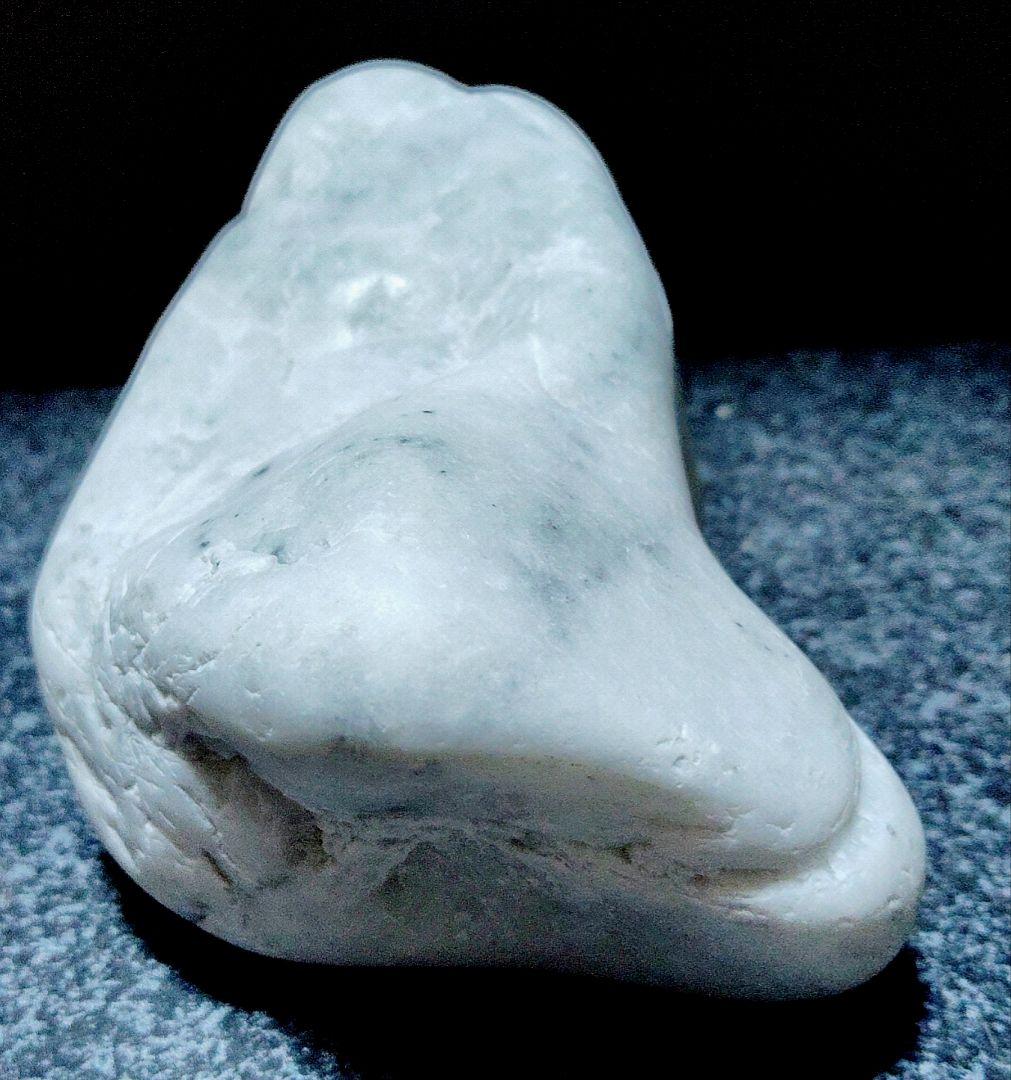 ★翡翠原石★糸魚川硬玉【小滝・転石・バレル621ｇ】