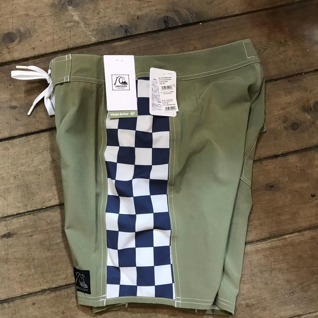 Quicsilver クイックシルバーオリーブグリーンチェック柄 ボードショーツ