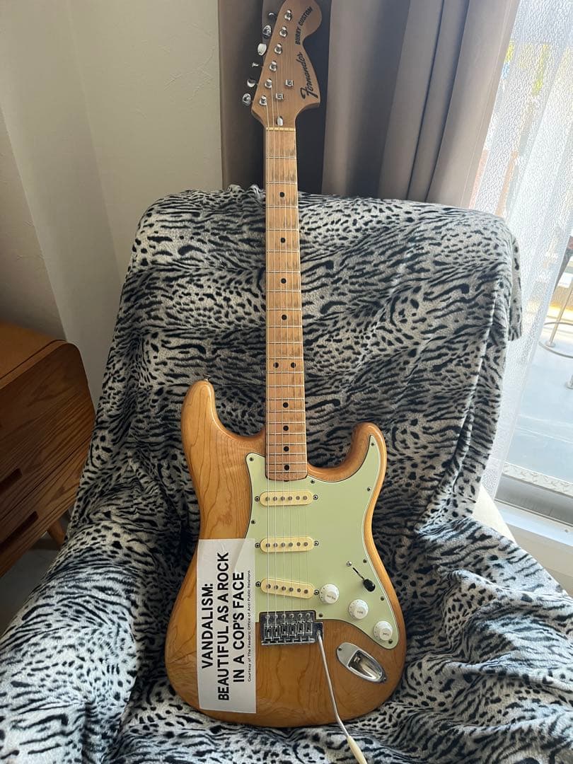 fernandes burny custom 70年代　fst-75