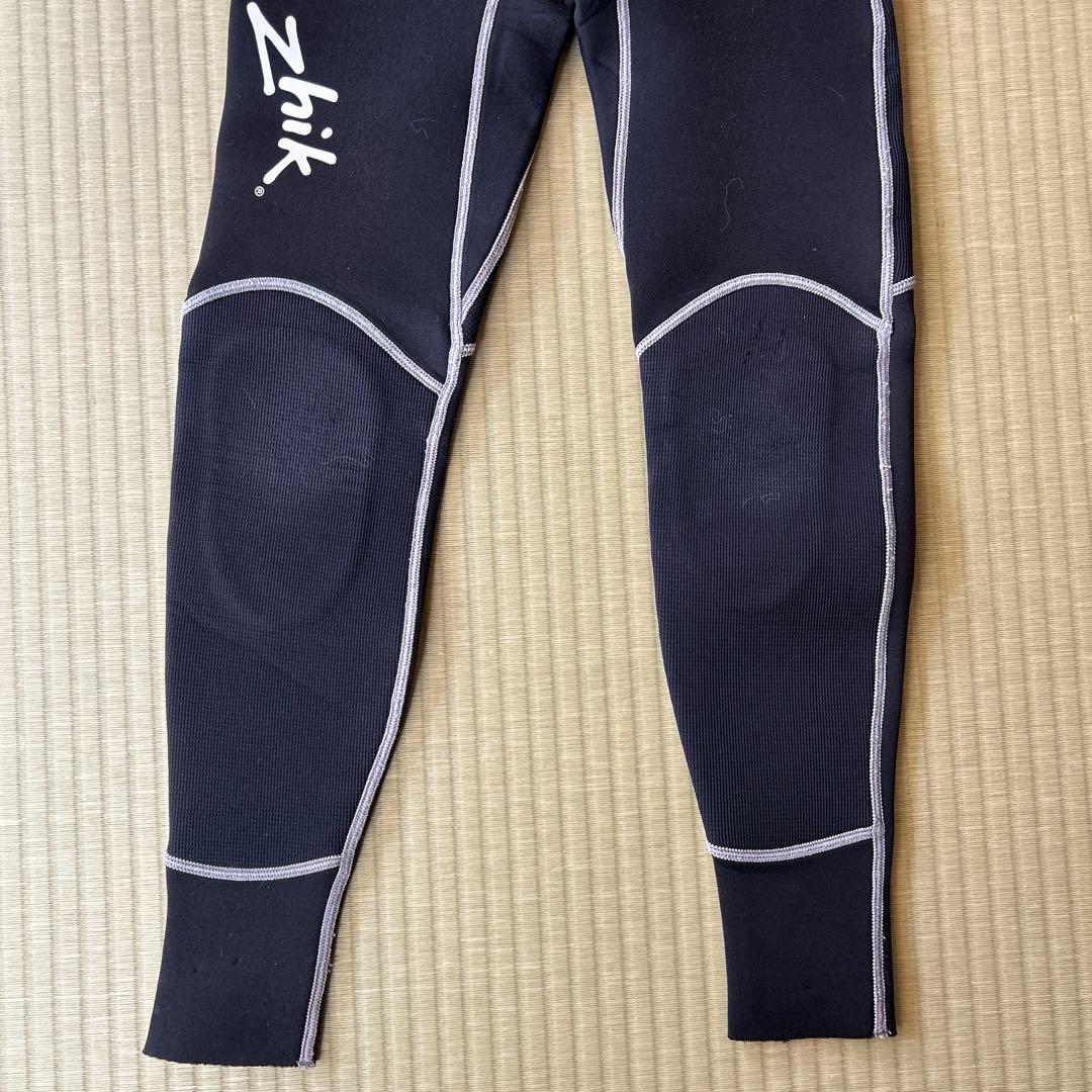 Zhik ノースリーブウェットスーツ 黒　ジュニア12