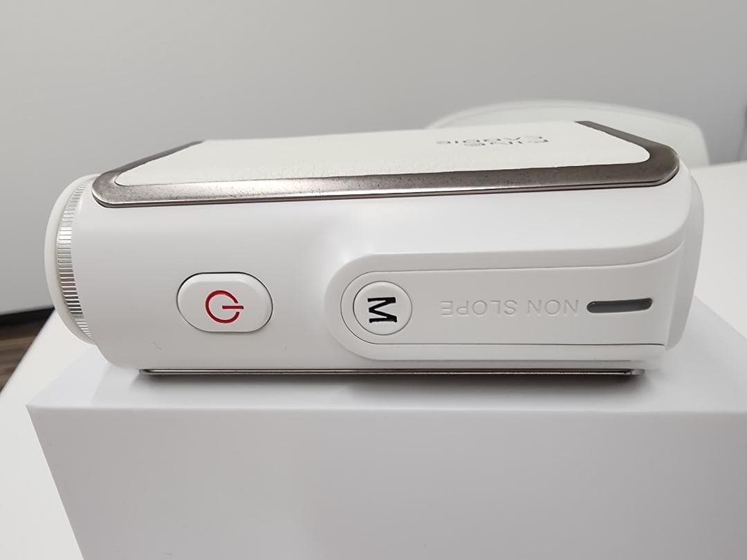 FINE CADDIE ファインキャディ J3 白　距離計