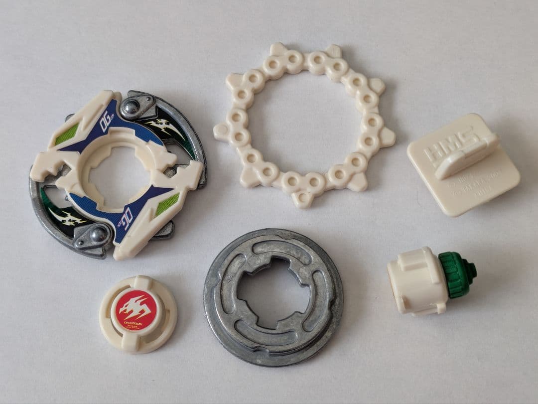 ドラグーンMF　爆転シュートベイブレード