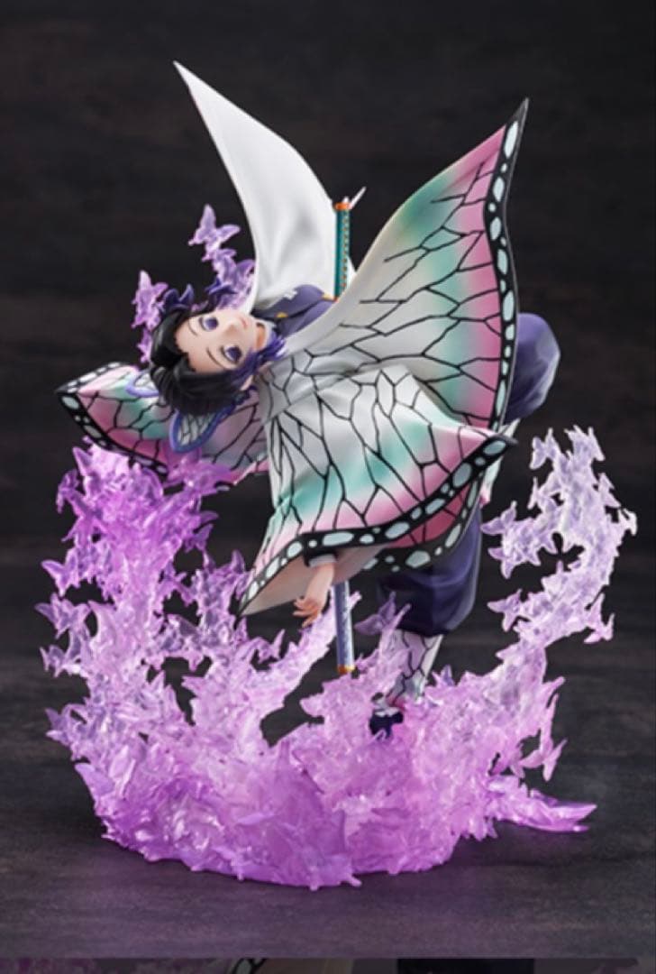 鬼滅の刃 胡蝶しのぶ 1/8スケールフィギュア