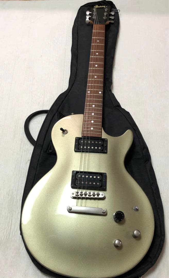 餅*読様 Burnyバーニーレスポールエレキギター　fernandesソフトケー