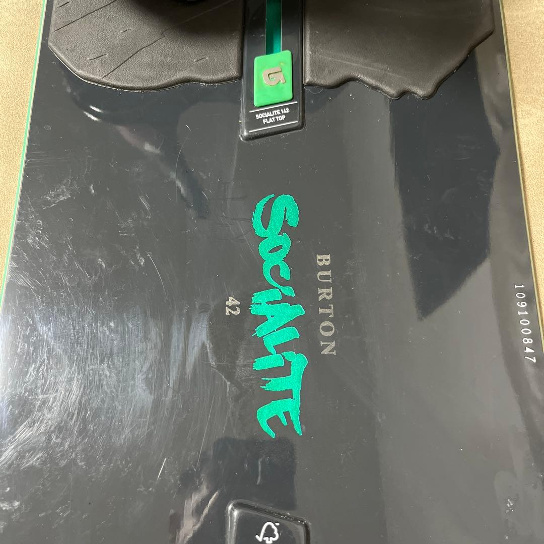 BURTON SOCIALITE 142 × BURTON SCRIBE M