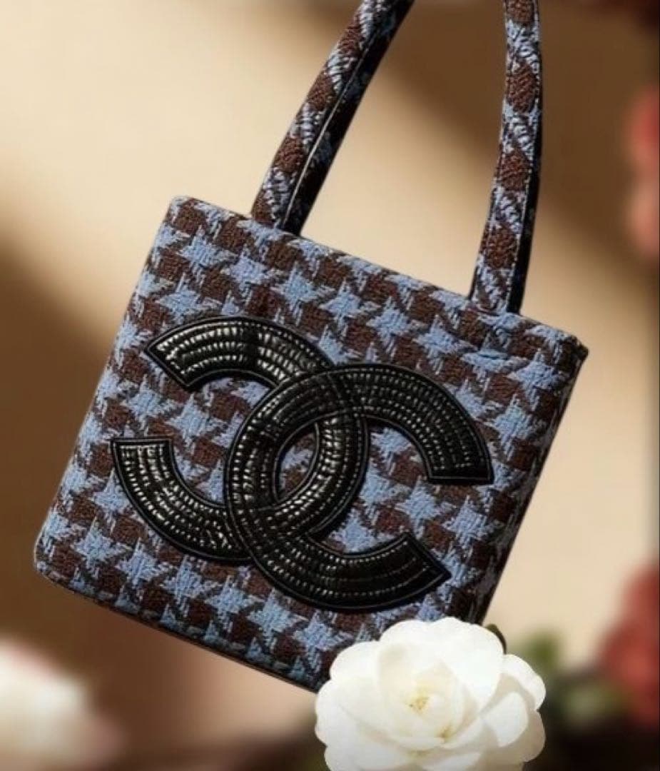 CHANEL ハウンドトゥーストートバッグ &ケース ノベルティ