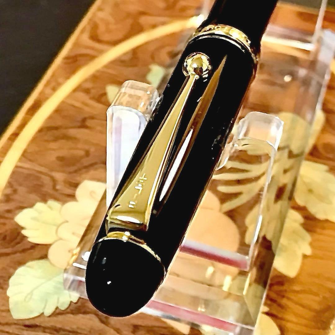 ☆ほぼ新品☆パイロット万年筆の原点☆素晴らしいパイロットカスタム74(M)