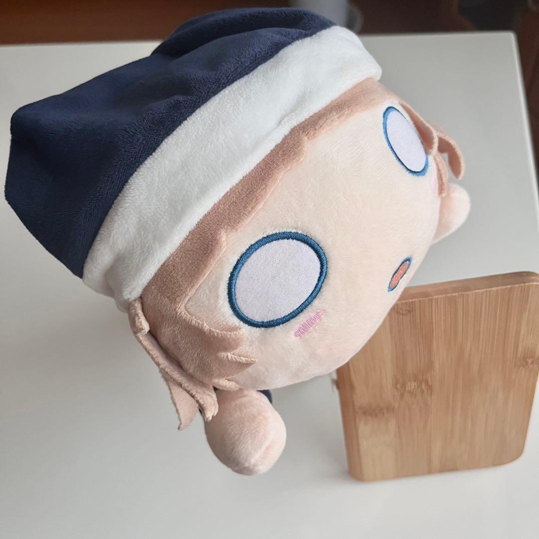 Eve 歌い手　寝そべり　もちもち　ぬいぐるみ