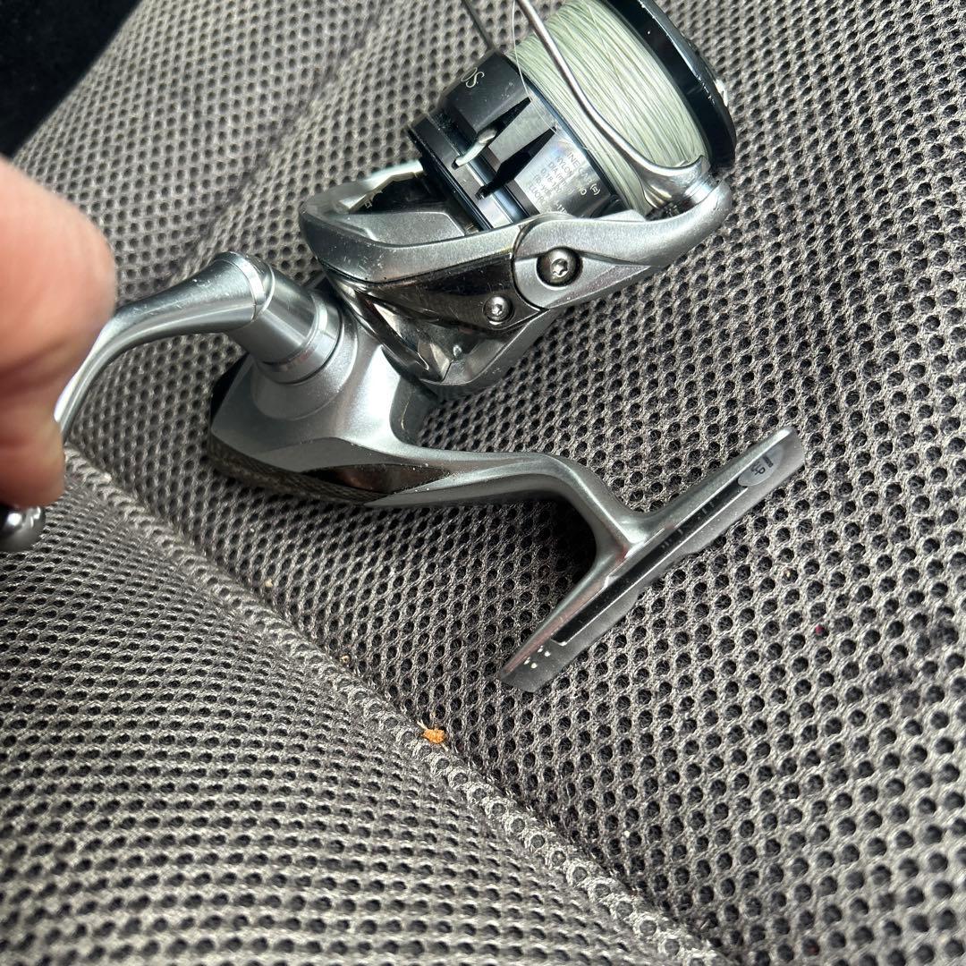 Shimano 19ストラディック　スピニングリール 2500S