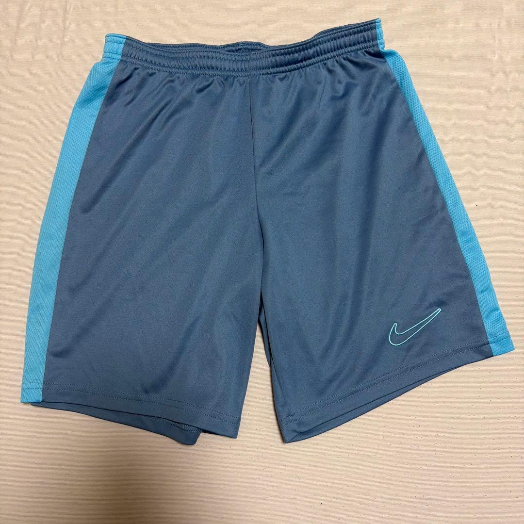 NIKE DRI-FITサッカーウェア 4枚セット