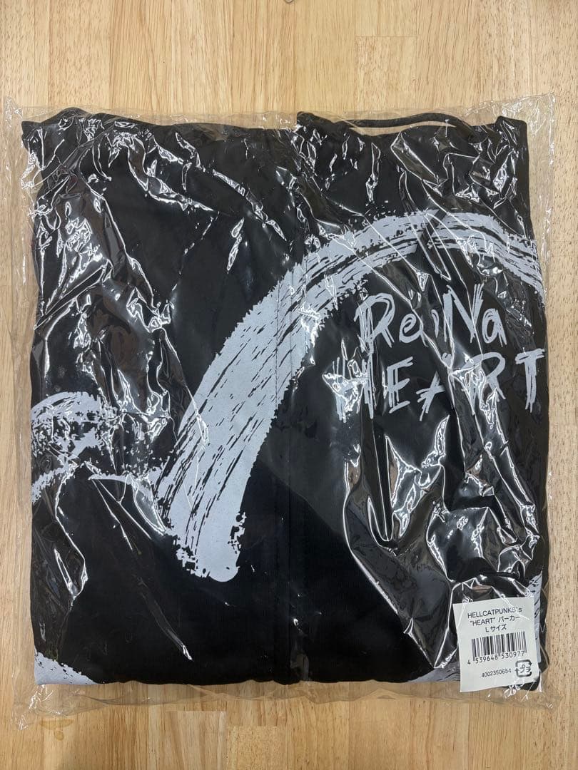 ReoNa HEARTパーカー黒 フーディ 未開封