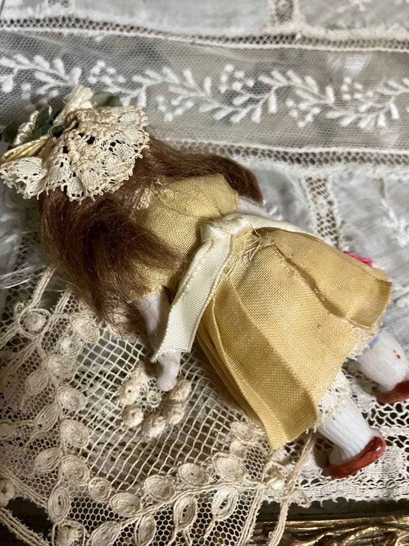 激安　アンティーク黄色ドレスのミニョネット　ドイツビスク　オールオリジナル