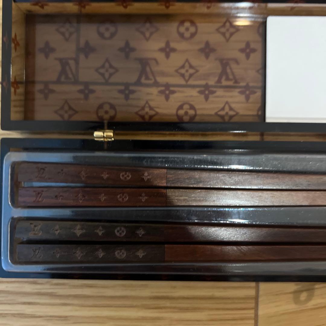 Louis Vuitton ルイヴィトン お箸&箸置きセット VIP限定品