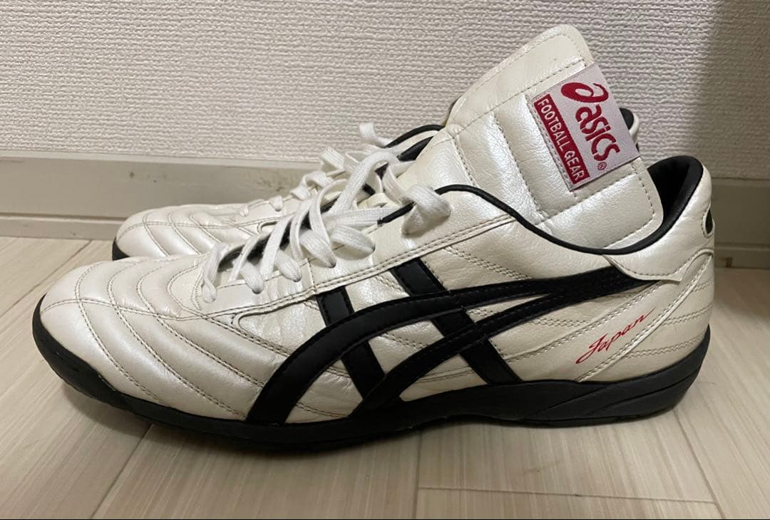 ASICS JAPAN FOOTBALL PRO MODEL ホワイト/ブラック
