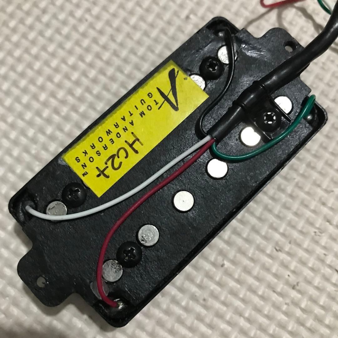 Tom Anderson HC2+ ピックアップ