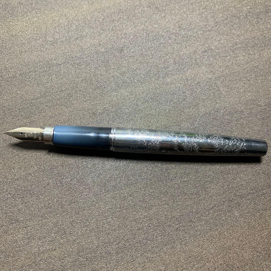 Platinum プラチナ 万年筆18KWG SV925 細字リビエール 銀河