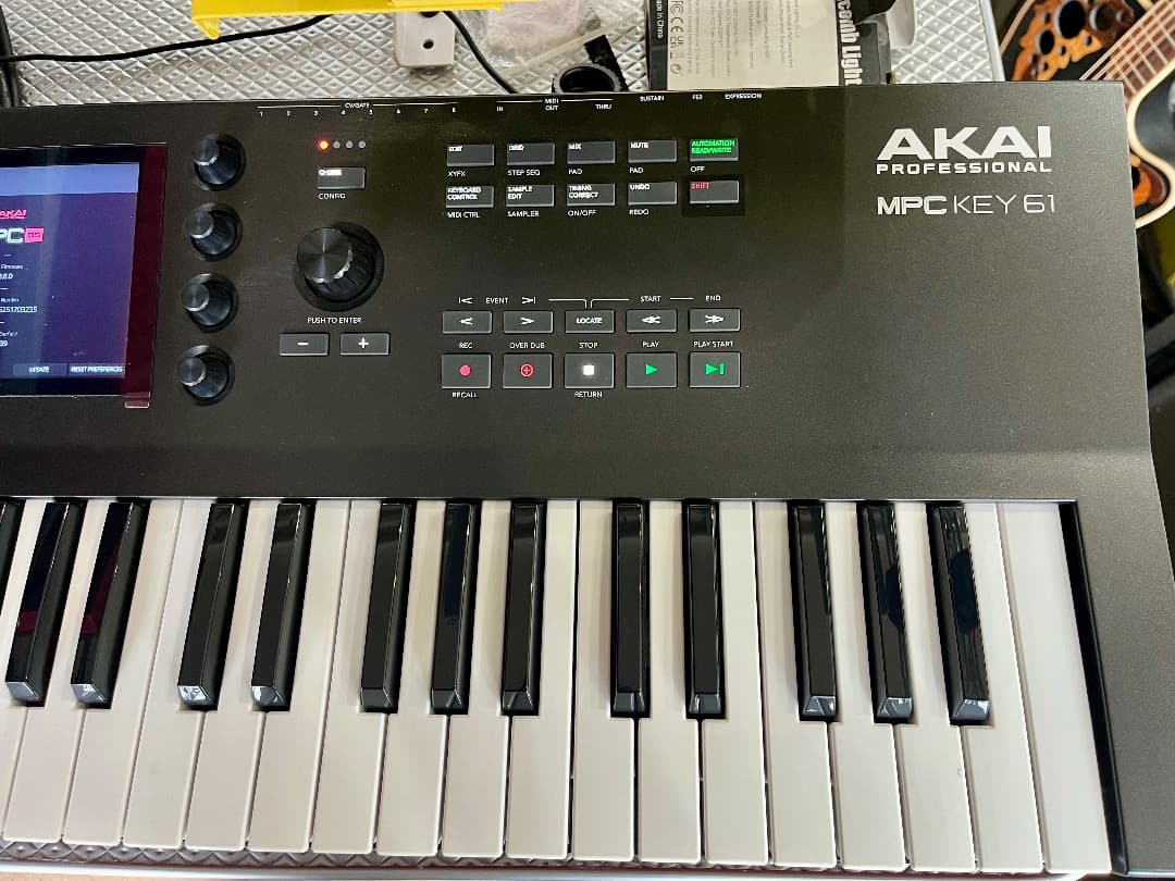 希少 AKAI MPC Key 61 生産完了品 即発送 サンプラー シンセ