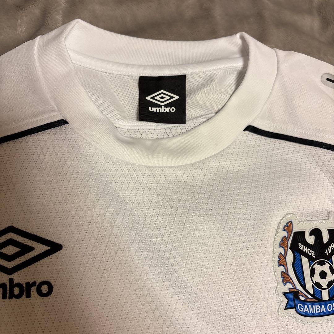 ガンバ大阪　Umbro ホワイトTシャツ・ポロシャツセット