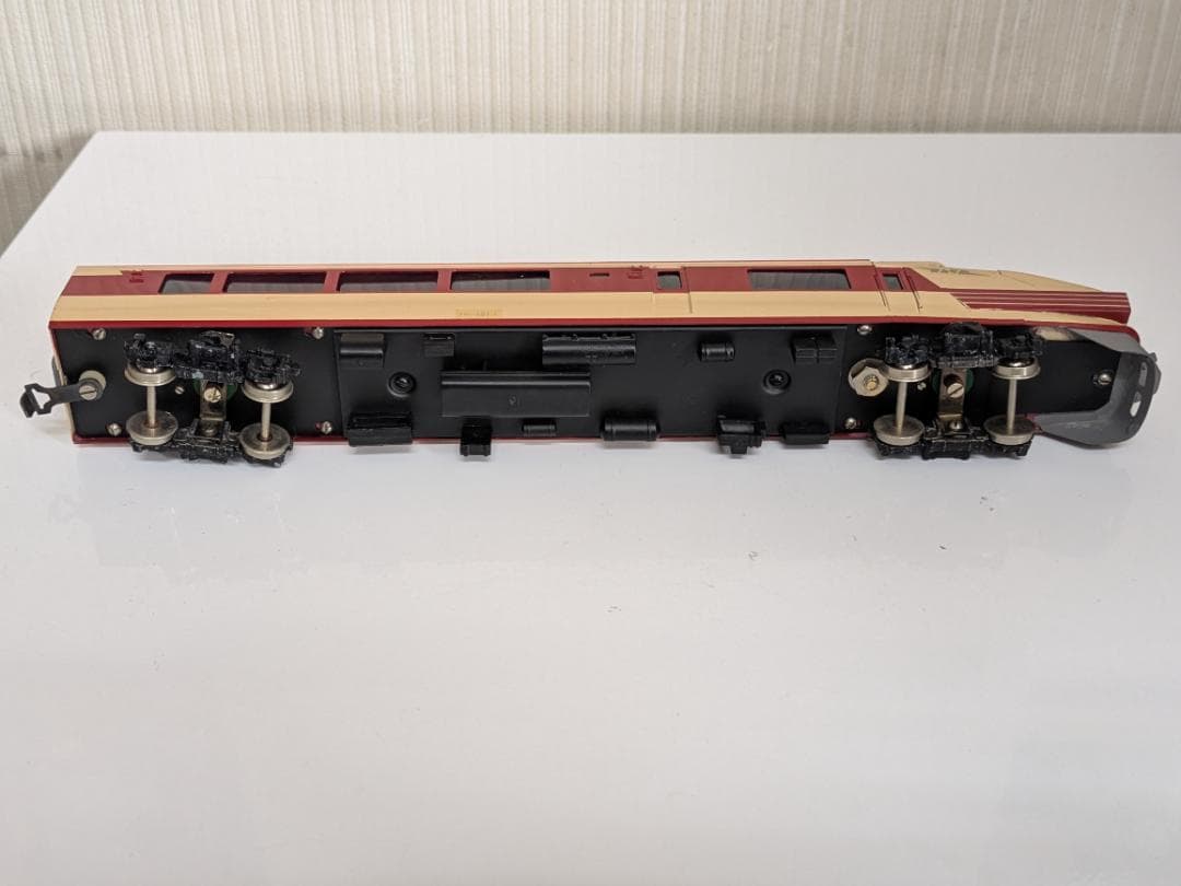 Y【ジャンク品】鉄道模型　485系形？ 特急列車 部品取り 欠品あり S