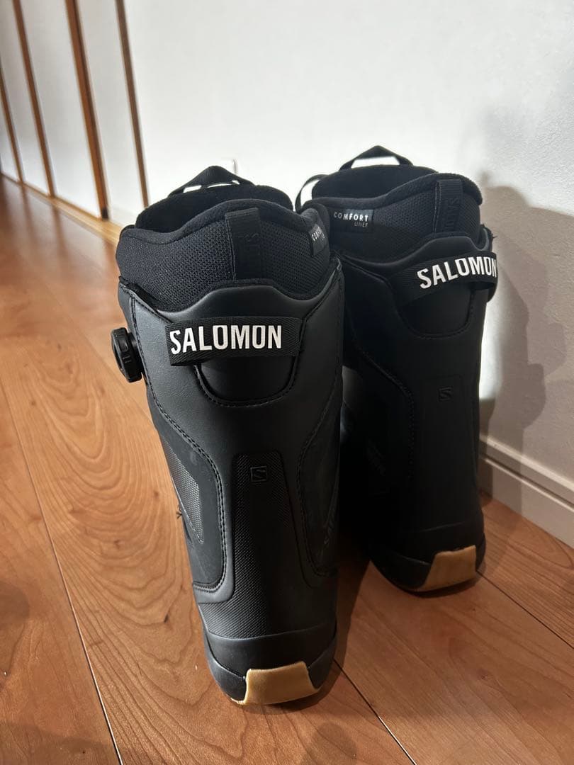 salomon 26.5㌢　スノーボード　ブーツ　サロモンコンフォートライナー