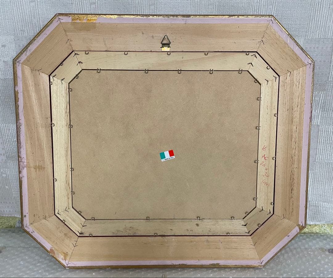 イタリア輸入 ゴールドの額縁 フレーム バラ 絵画 八角形 アンティーク調 ➀