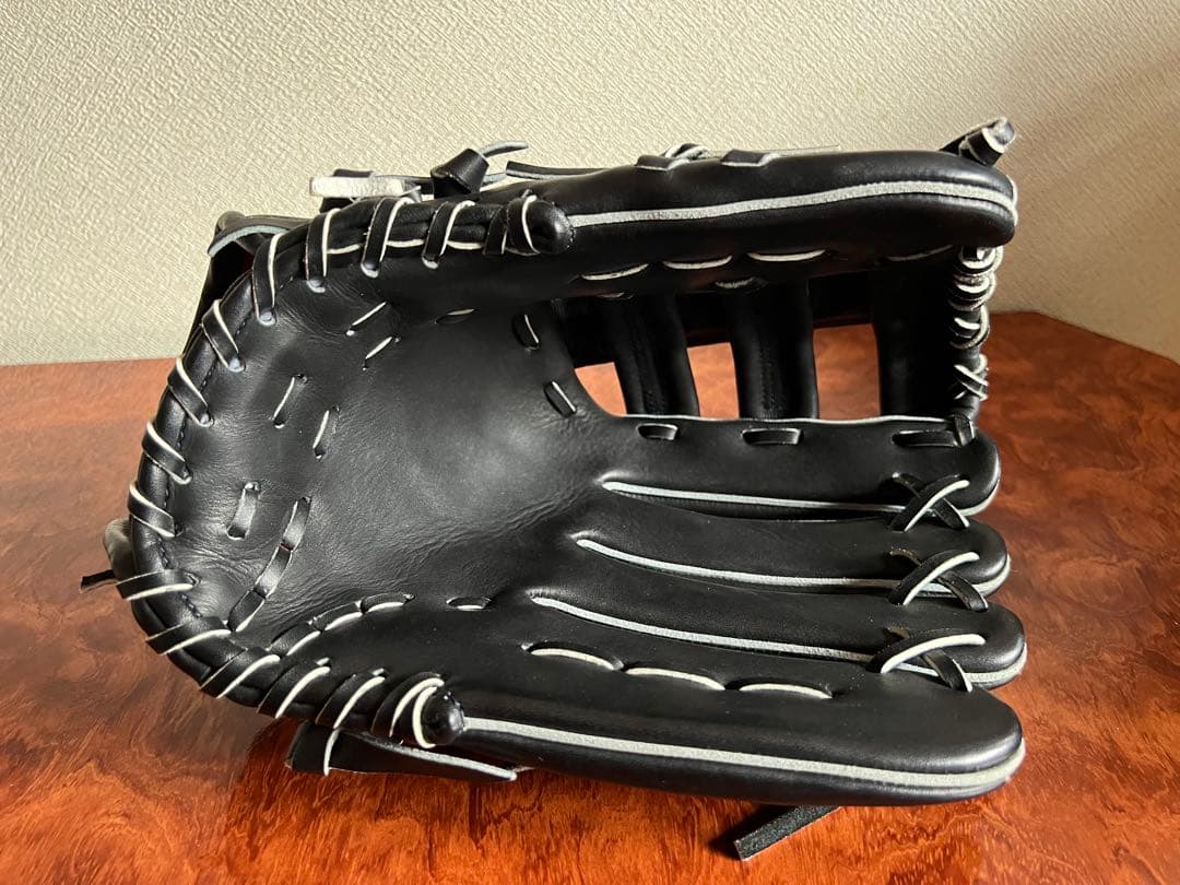 Under Armour 硬式野球グローブ ソフトバンク柳田選手直筆サイン入り