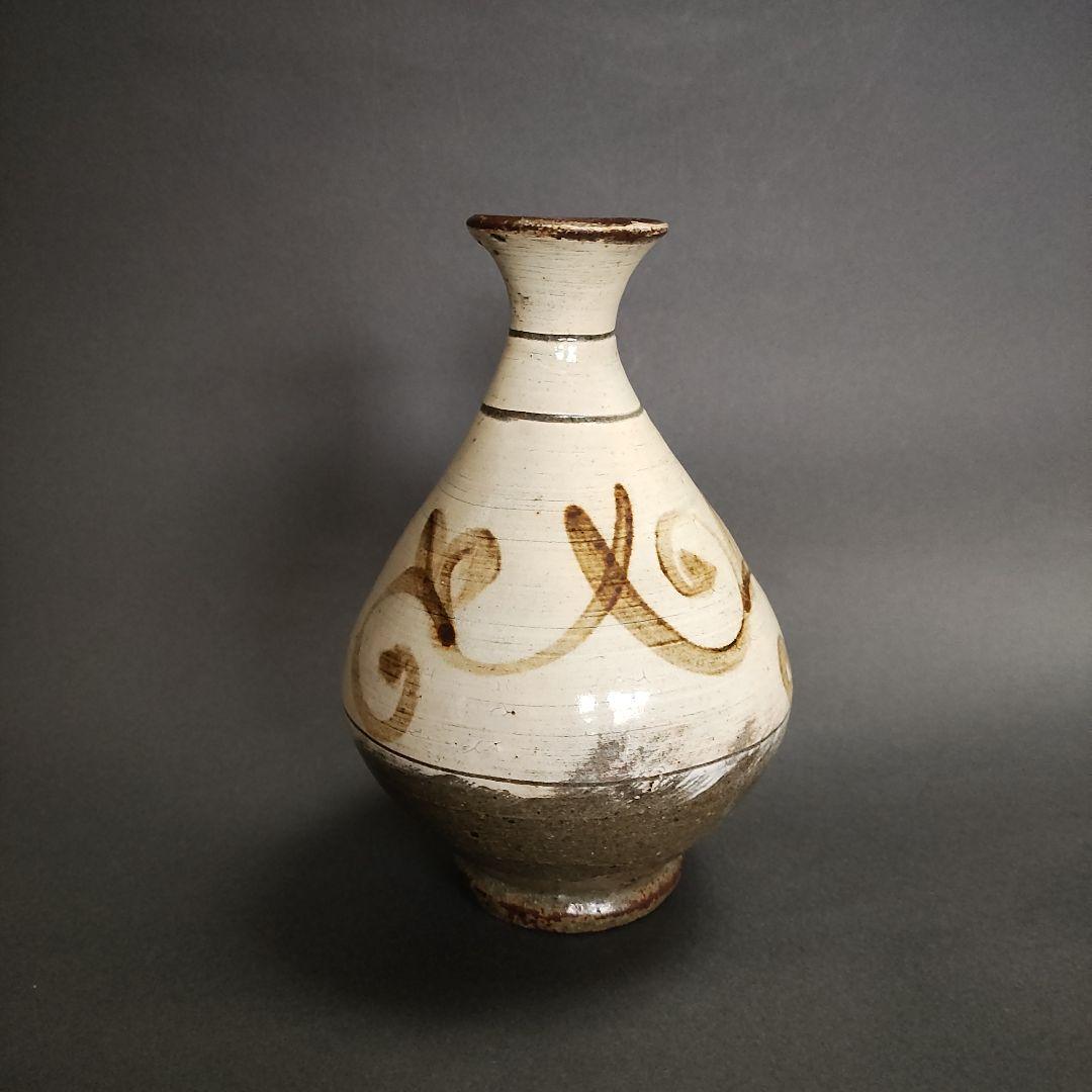 武末日臣　鉄絵徳利　鶏龍山徳利　刷毛目　高麗李朝