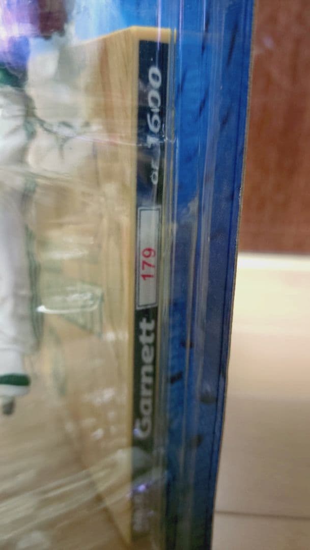 マクファーレン NBA ケビンガーネット　 アキームオラジュワン　フィギュア