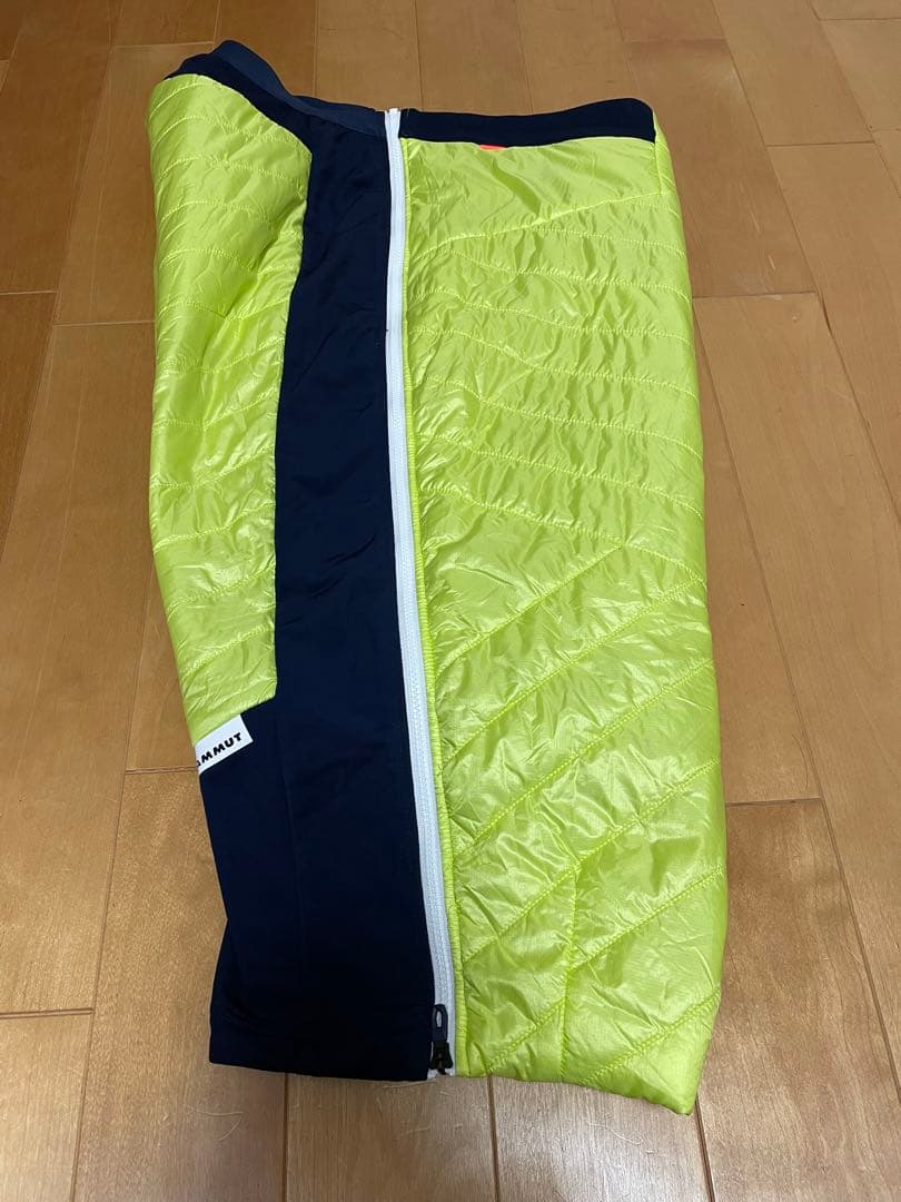 マムートダウンパンツ 蛍光イエロー ✖️ネイビー