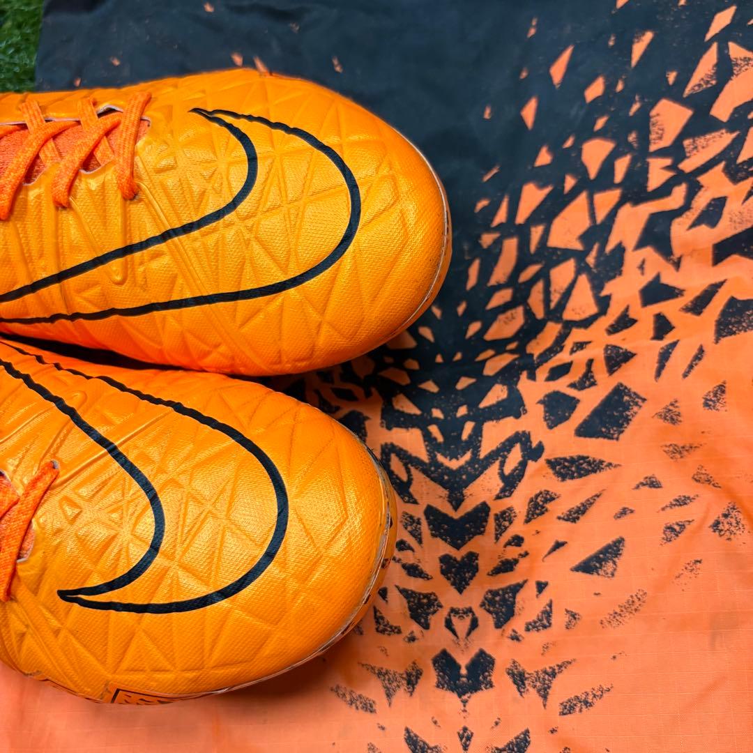 NIKE Hypervenom Phantom Ⅱ FG 27cm