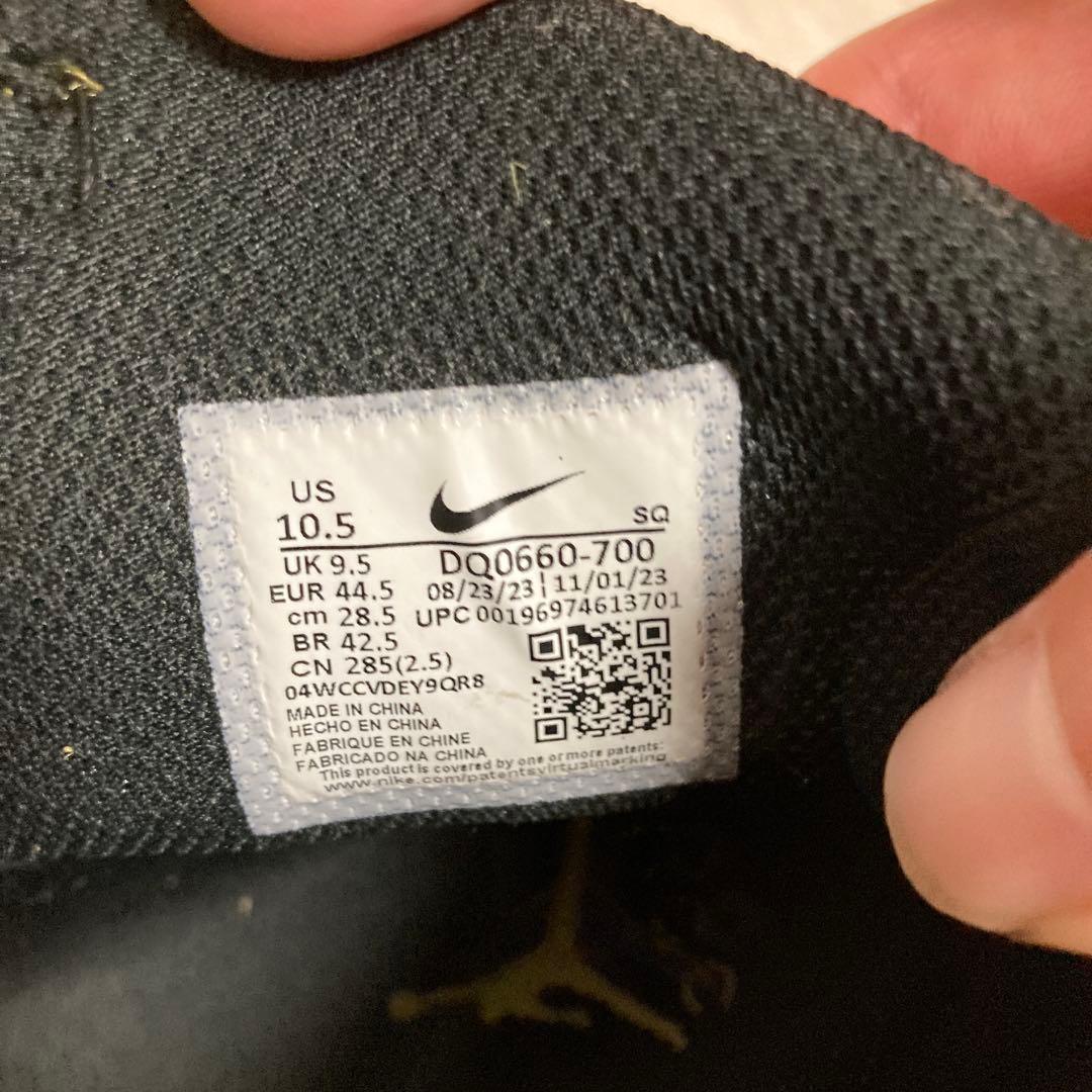 ゴルフ　Air Jordan ハイカットシューズ 黒/黄色