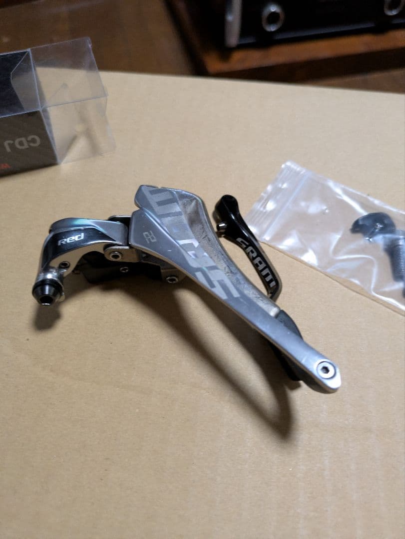 SRAM Red 22 11速×2フロントディレイラーチェーンキャッチャー付中古