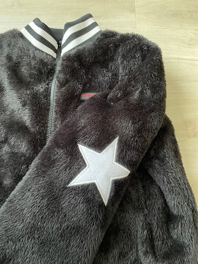 V12 ヴィトゥエルブ 星ワッペン付き　ファージャケット/ブルゾン サイズ1