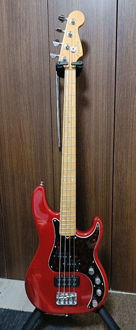 ベース Fender USA American Deluxe PrecisionBass