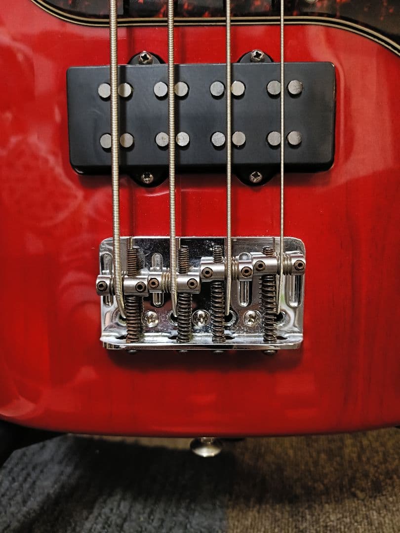 ベース Fender USA American Deluxe PrecisionBass