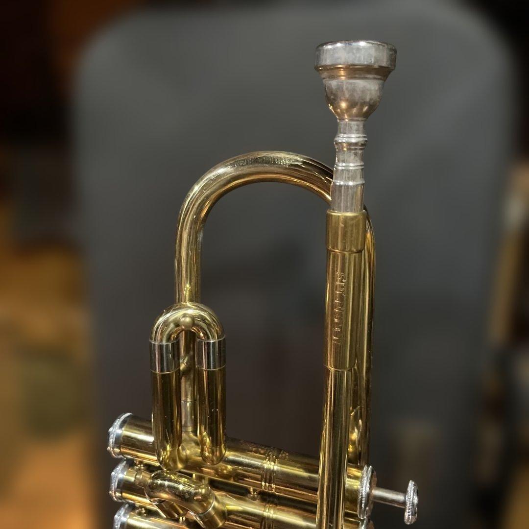 ヴィンテージ　トランペット　ハードケース付き