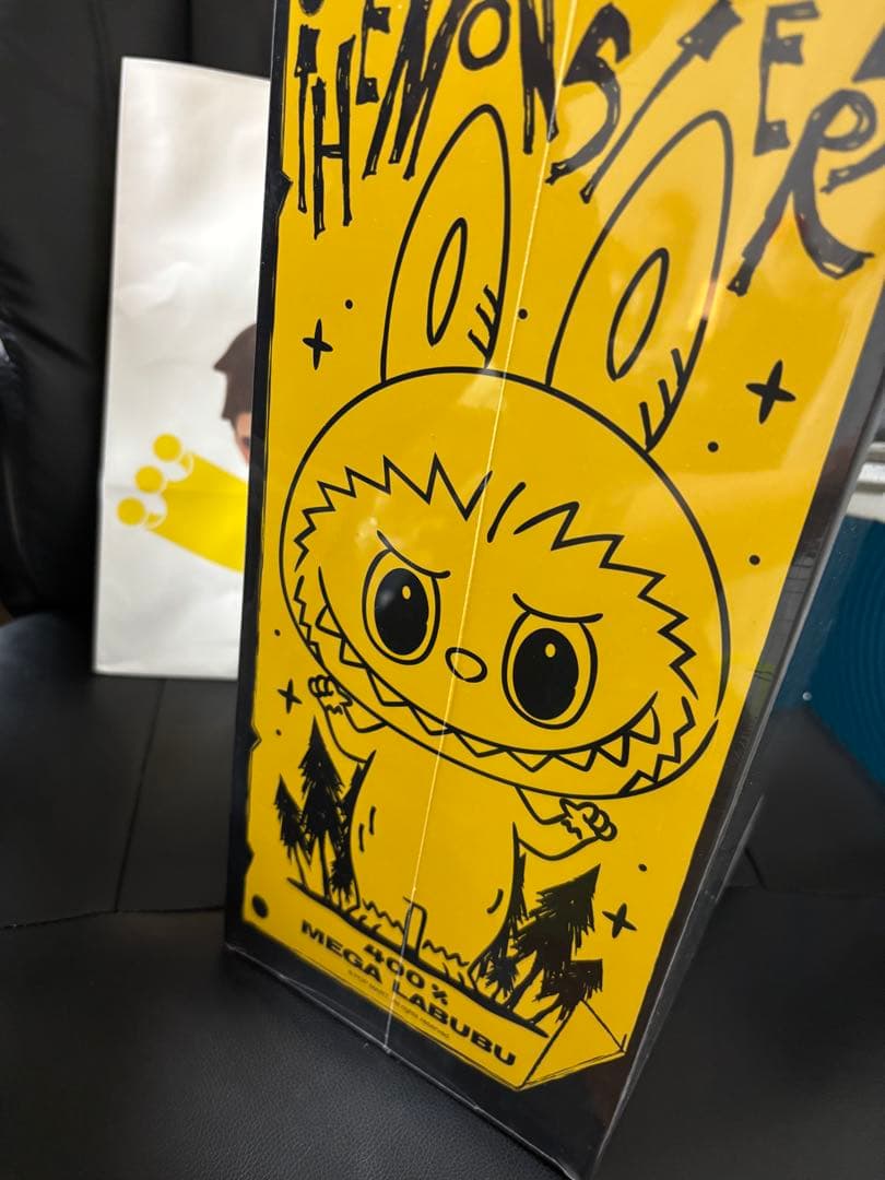 在庫残り2！ラブブMEGA LABUBU THE MONSTERS Sketch