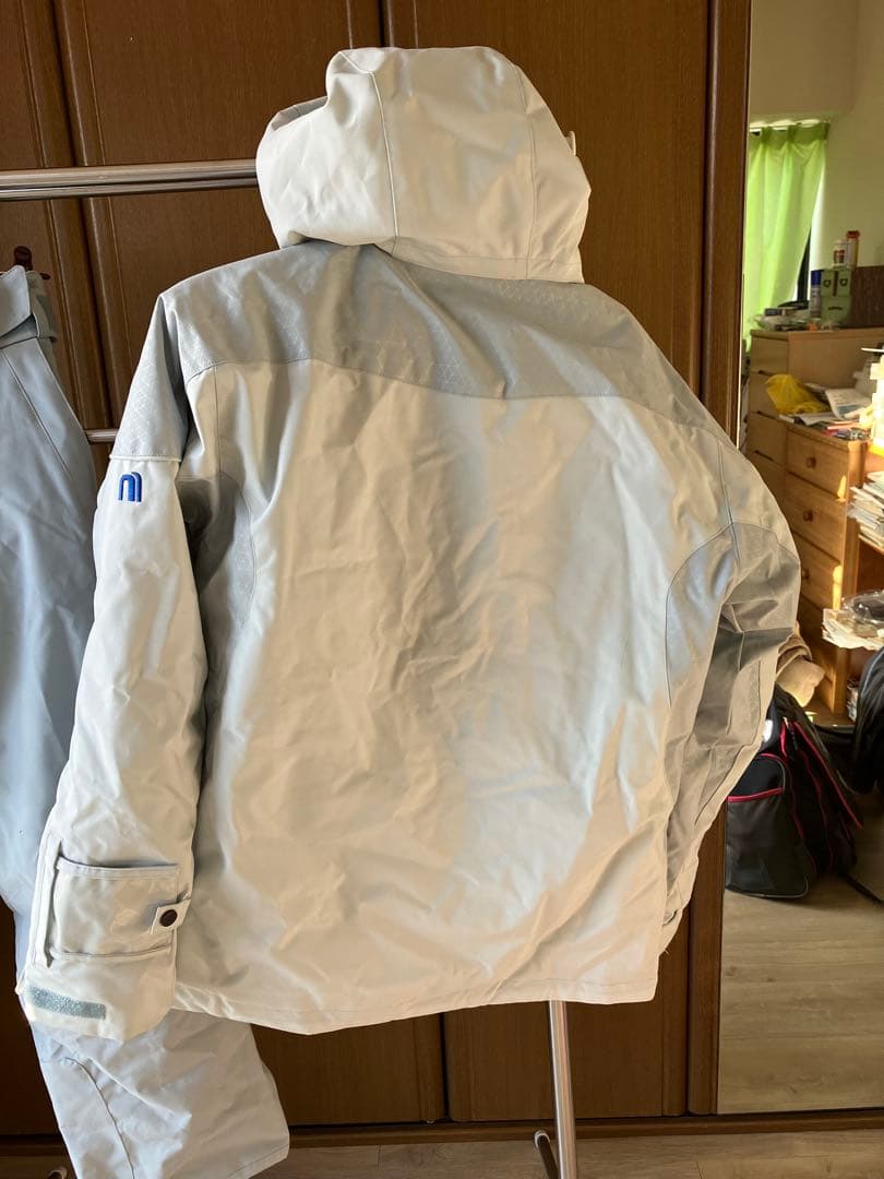 nnoumスキーウェア ジャケットとパンツセット