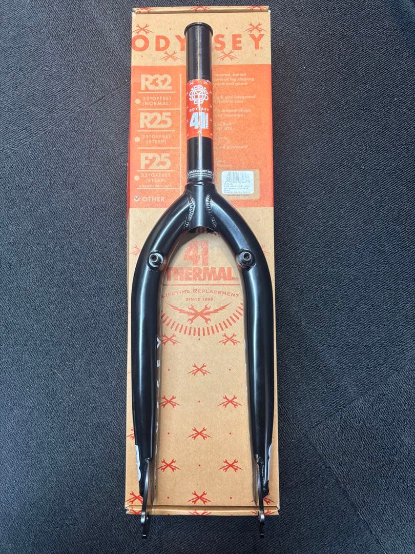 ODYSSEY F32 ブラック BMXフォーク