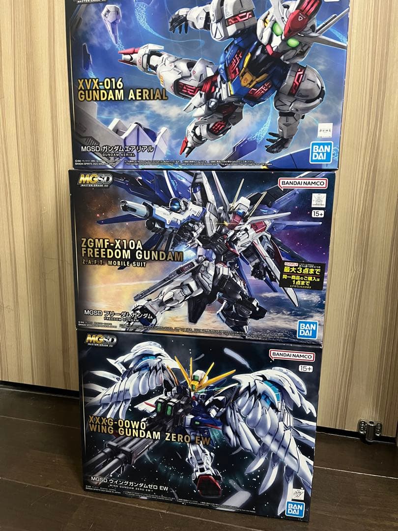 MGSD フリーダムガンダム　MGSD ウイングガンダムゼロew エアリアル