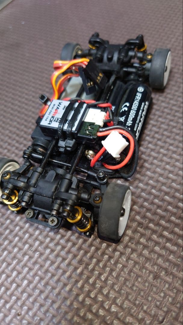 YOKOMO 1/28 ウォーリア 新品ボディー付