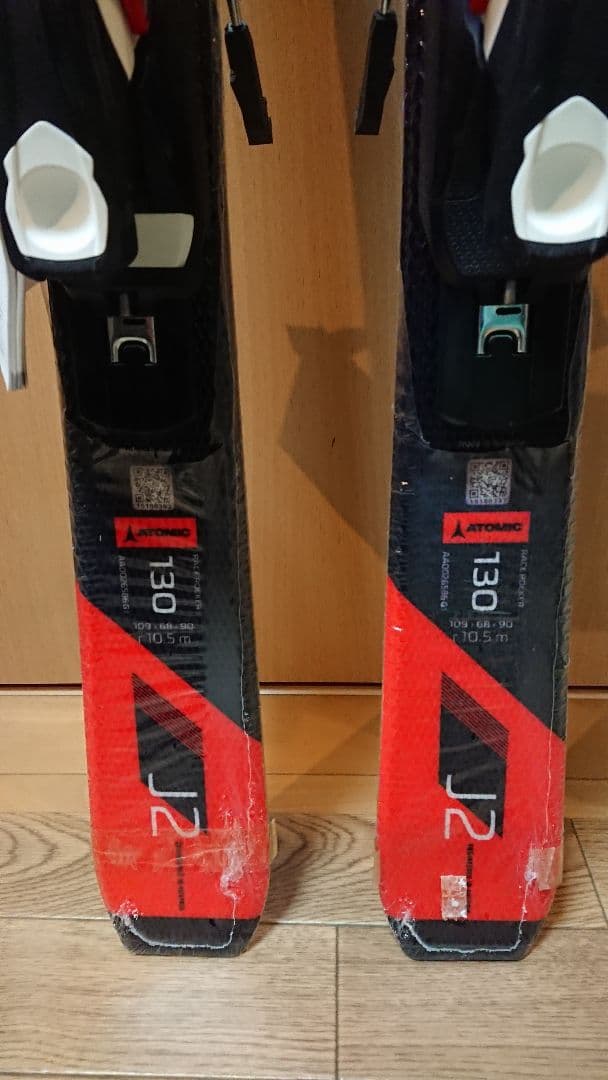 ATOMIC 新品未使用130㎝簡単調整229～336㎜アトミックJ2 スキー板