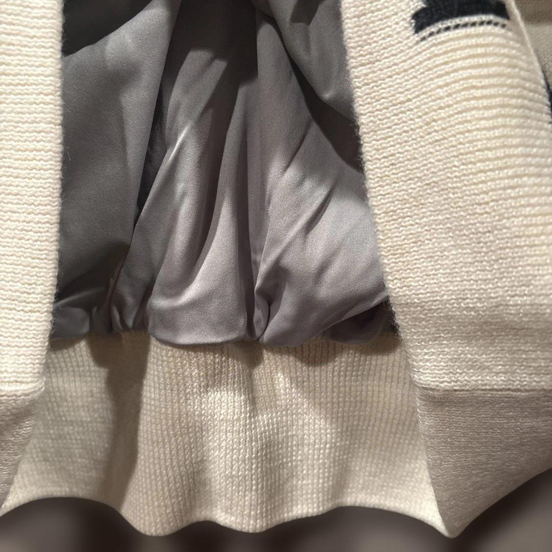 美品❗️ダンスウィズドラゴン　ホワイト クルーネック セーターサイズ5