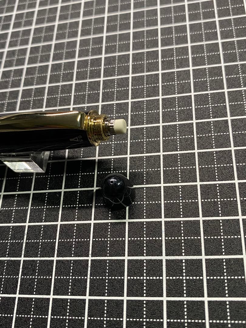 PILOT 3+1 EXECT BLACK&GRAY 多機能ペン