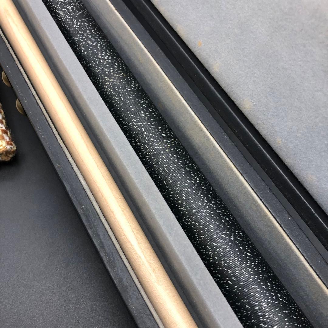 美品　Mezz Cue メッヅ ジョイントキャップ付き　キュー　ビリヤード